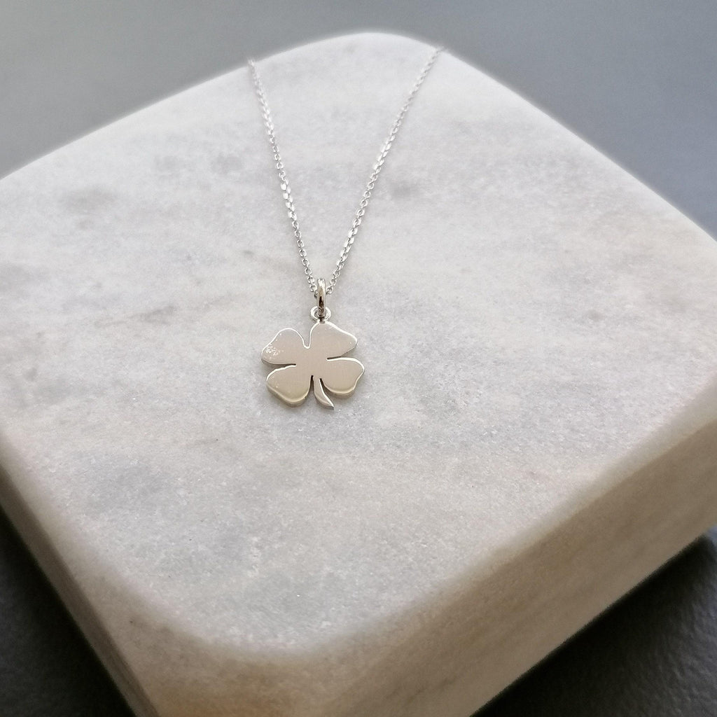 Four Leaf Clover Necklace | Minimalist Luck Talisman, close-up detail