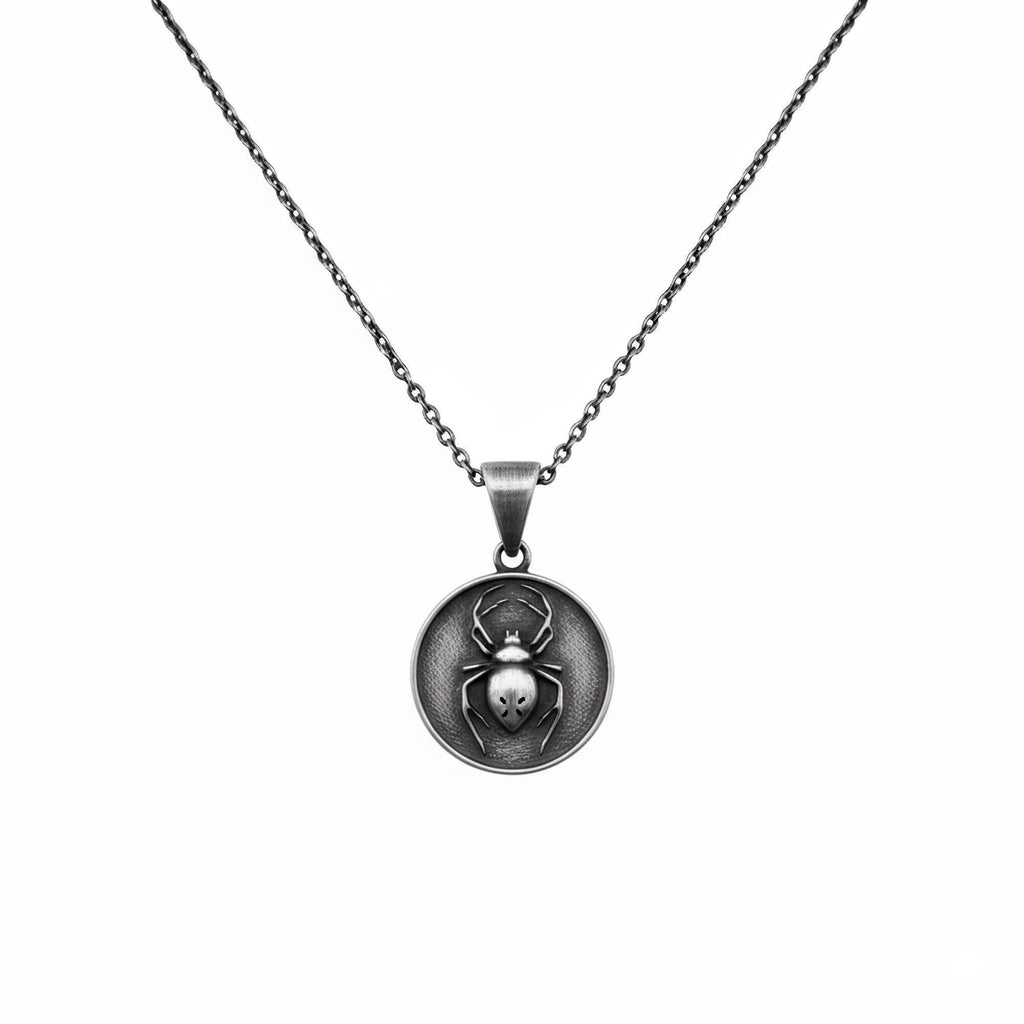 Spider Medallion side view, pendant and chain detail