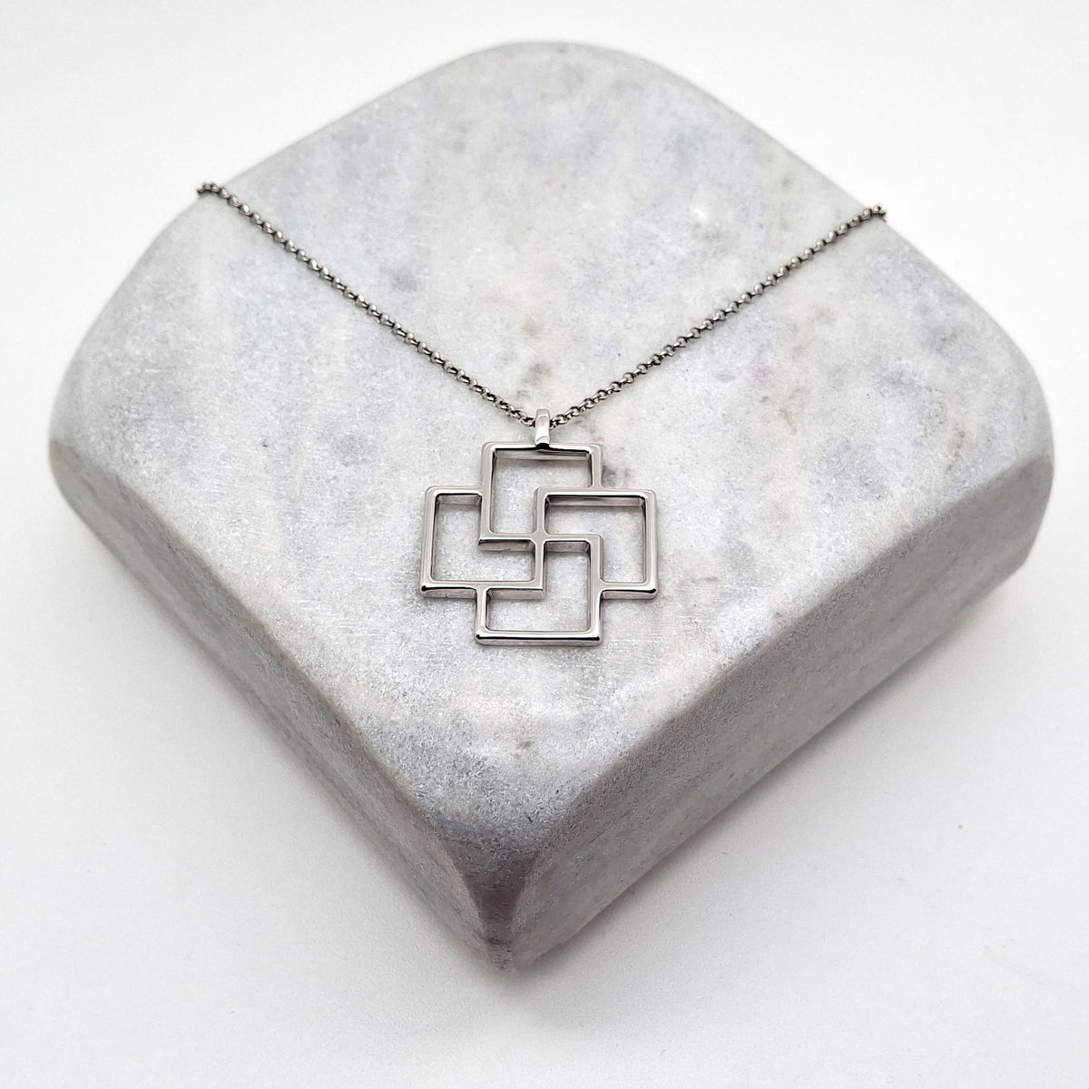 Tursaansydan Pendant | Ancient Finnish Protection Charm, front view