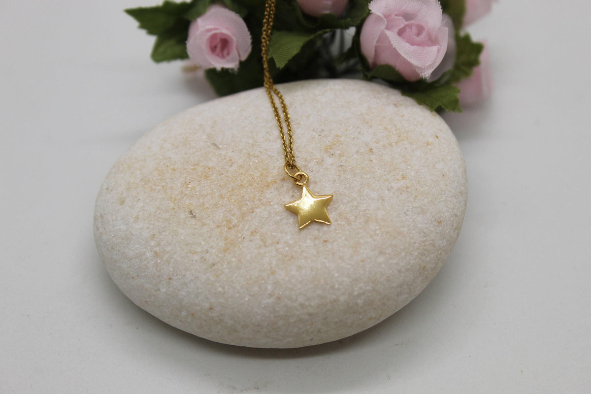 Star Necklace | Delicate Silver Celestial Charm | Inspirational Gift for Daughter