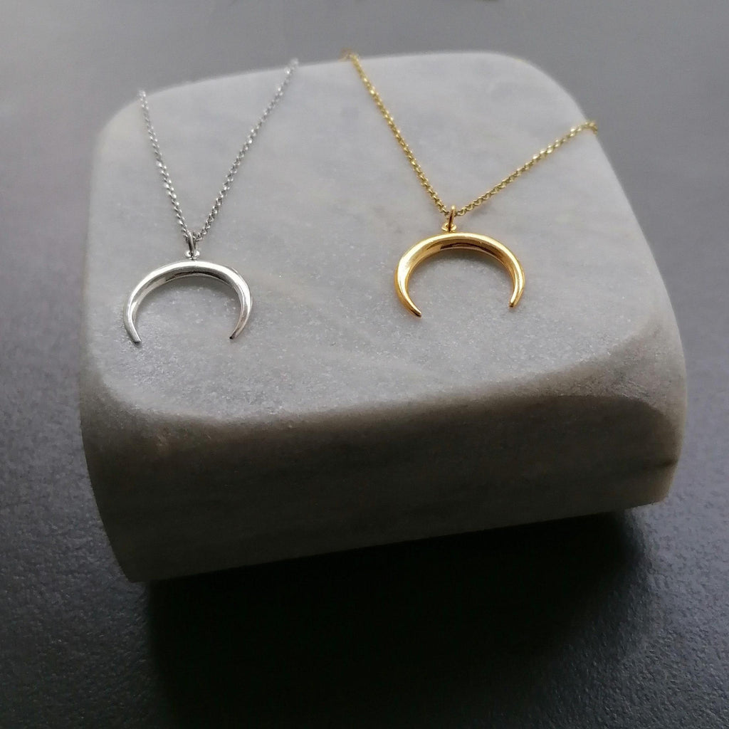 Double Horn Necklace | 14K Solid Gold Crescent Moon Pendant | Protection Charm, additional detail