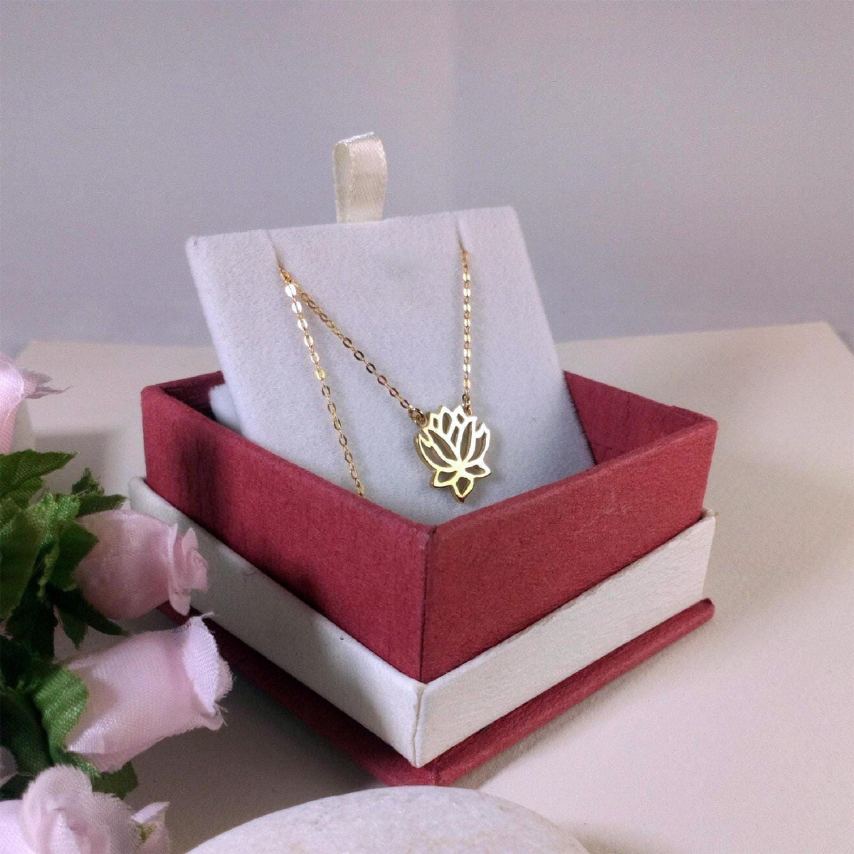 Lotus Necklace | Symbol of Purity & Resilience