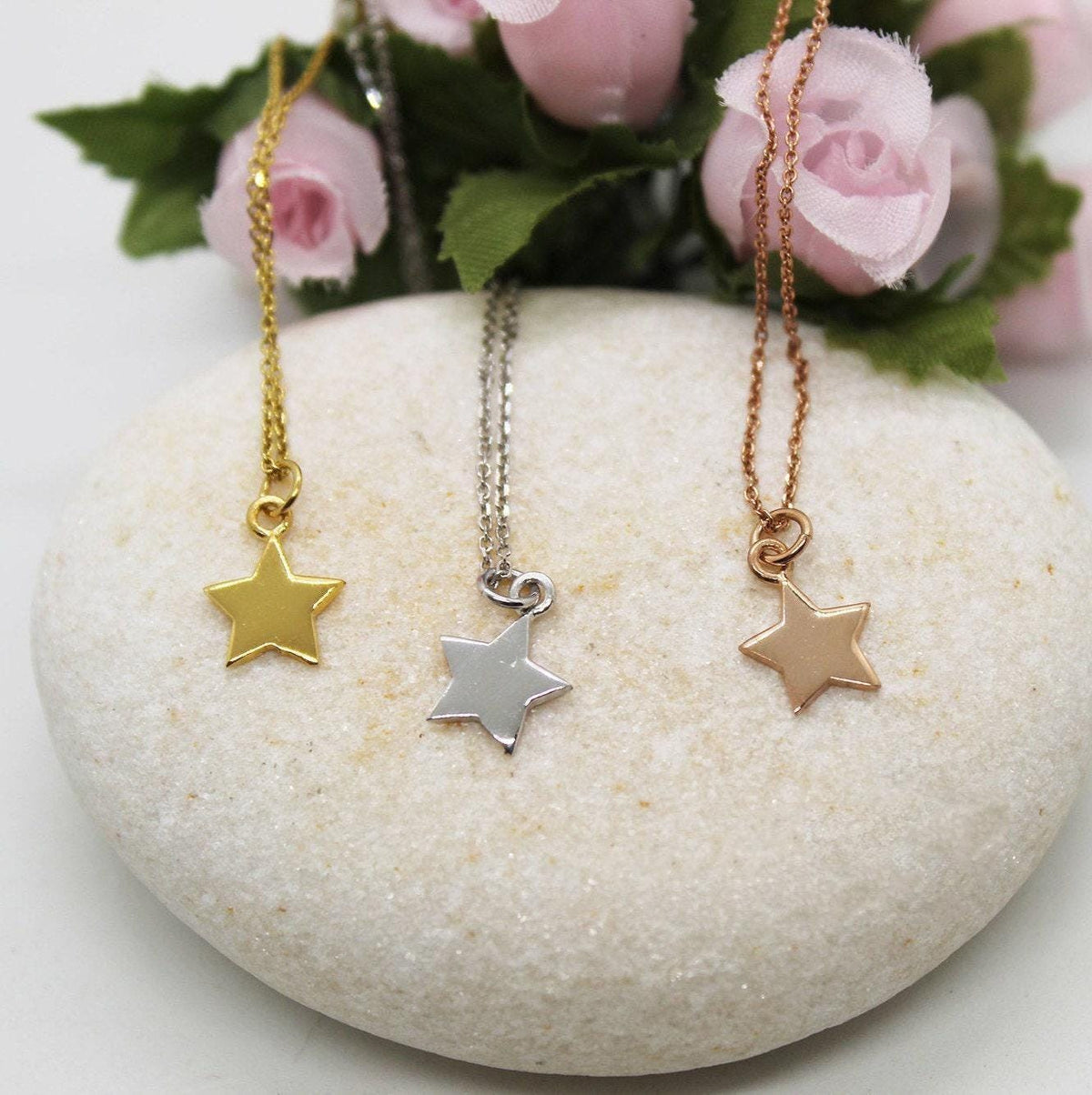 Star Necklace | Dainty Solid Gold Celestial Charm | Minimalist Wishing Star Pendant, additional detail