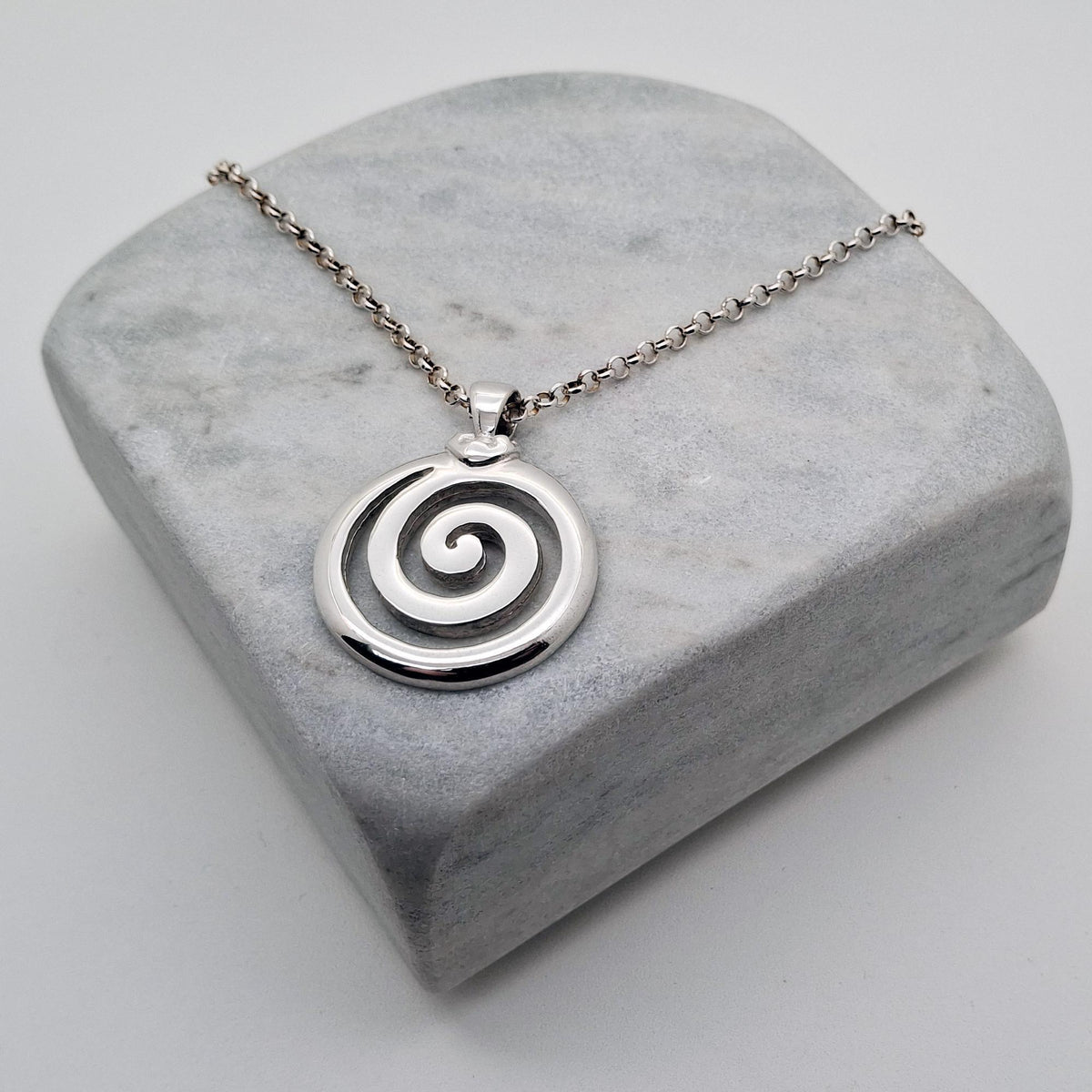 Spiral of Life Necklace | Celtic Growth Symbol Pendant | Gold Plated Transformation Talisman, close-up detail