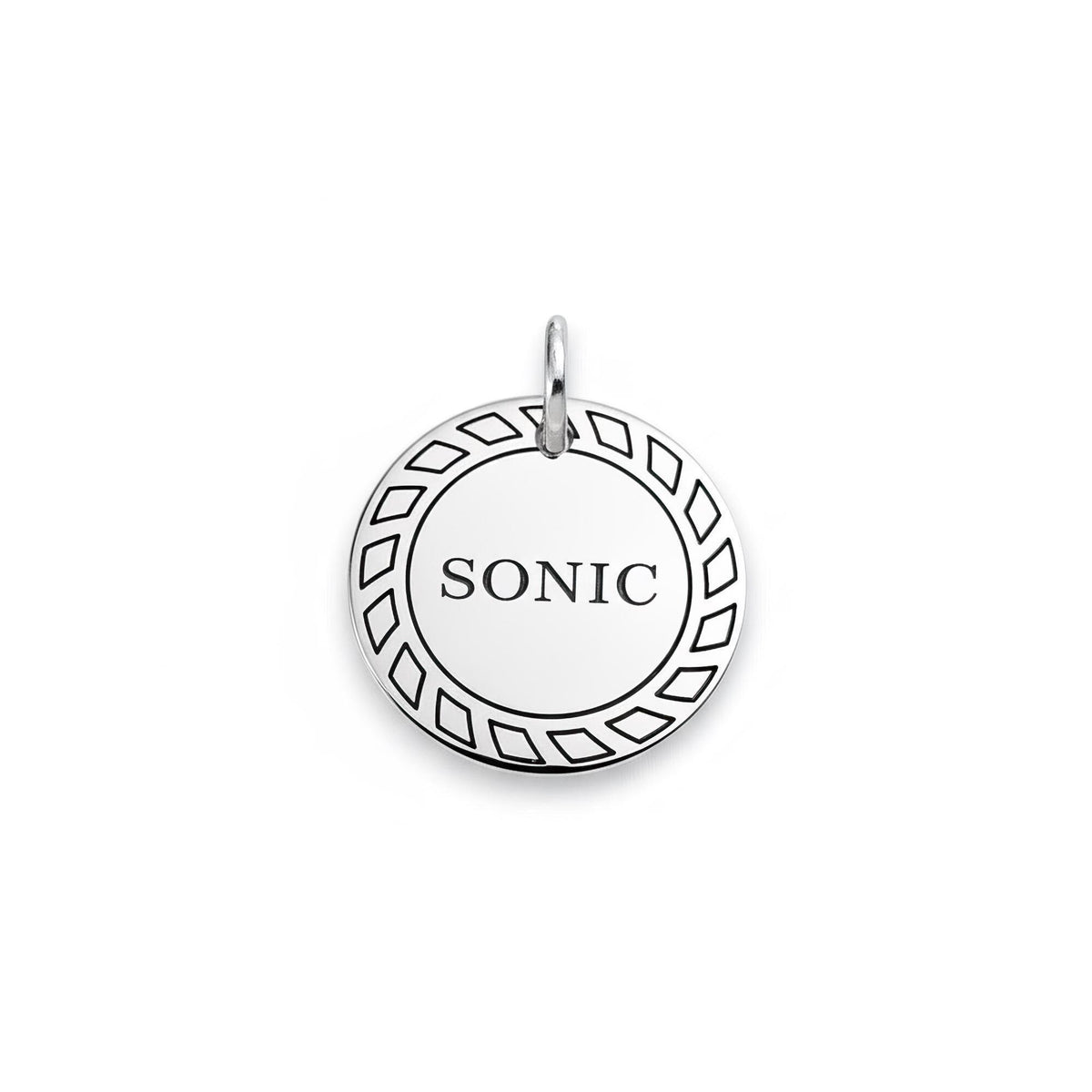 Gear Wheel ID Medallion | Dynamic Companion Pet Charm, close-up detail