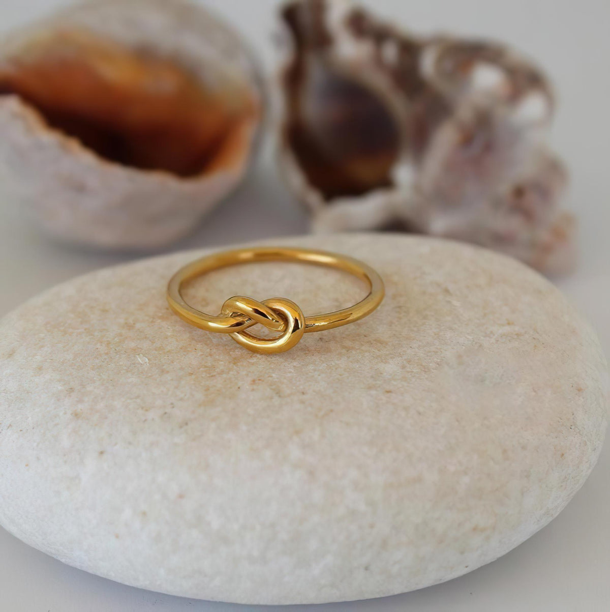 Love Knot Ring | Stacking Band, additional detail