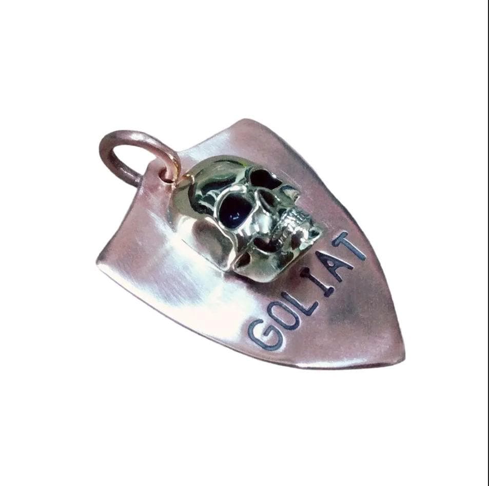 The Fearless Guardian Token | Artisan 3D Skull Pet ID & Custom Dog Tag, styled view