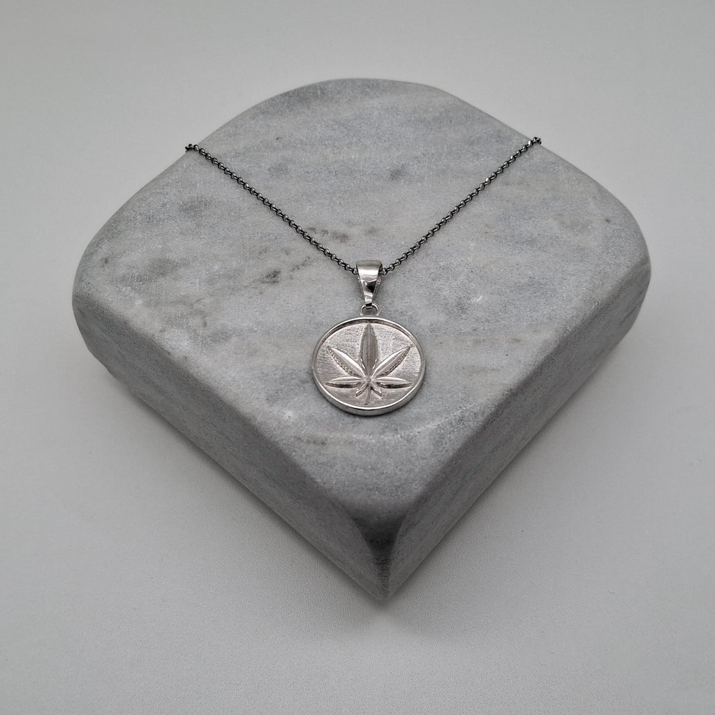 Five-Leaf Botanical Medallion | Ancient Herbal Talisman, additional detail